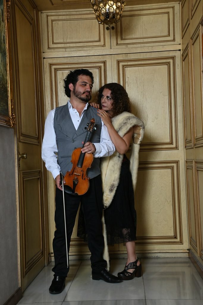 0201 160 Carlos Abraham (México-Líbano) - Lectura en frío de un violinista, Abdón Posos